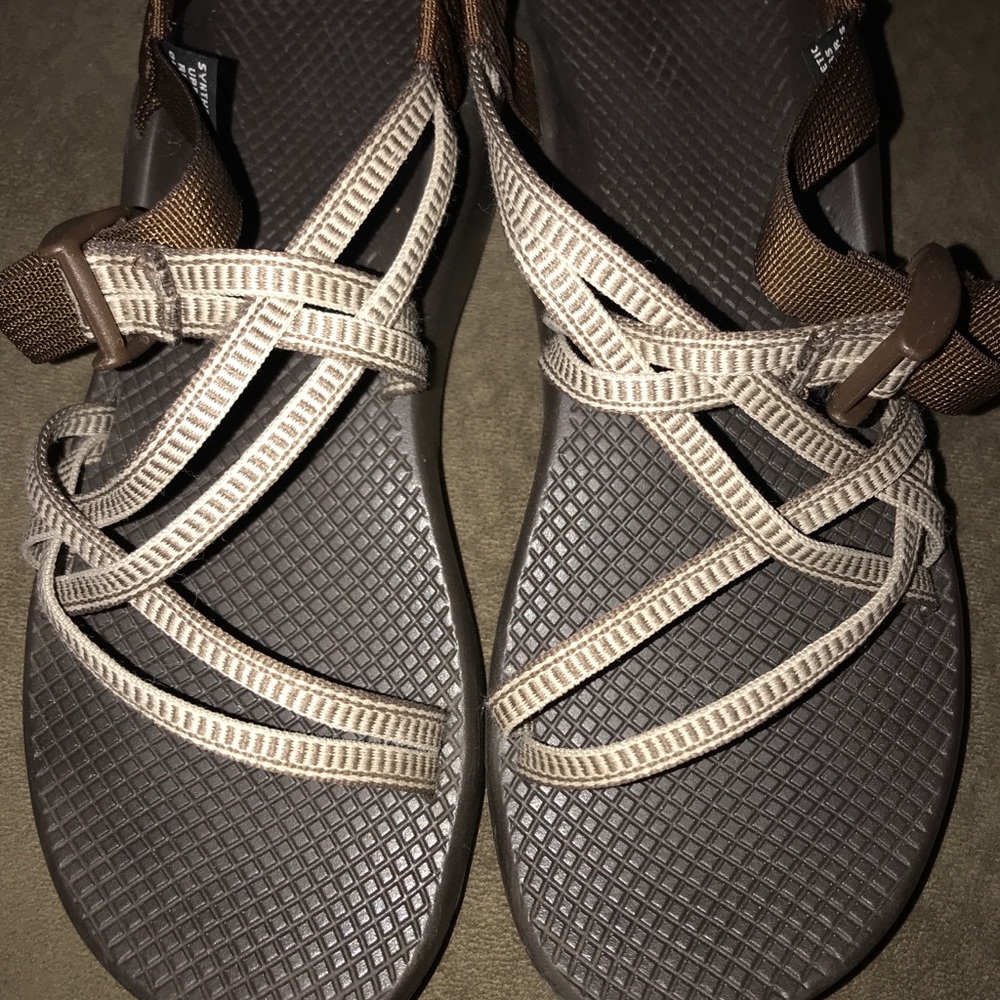 Brown chacos